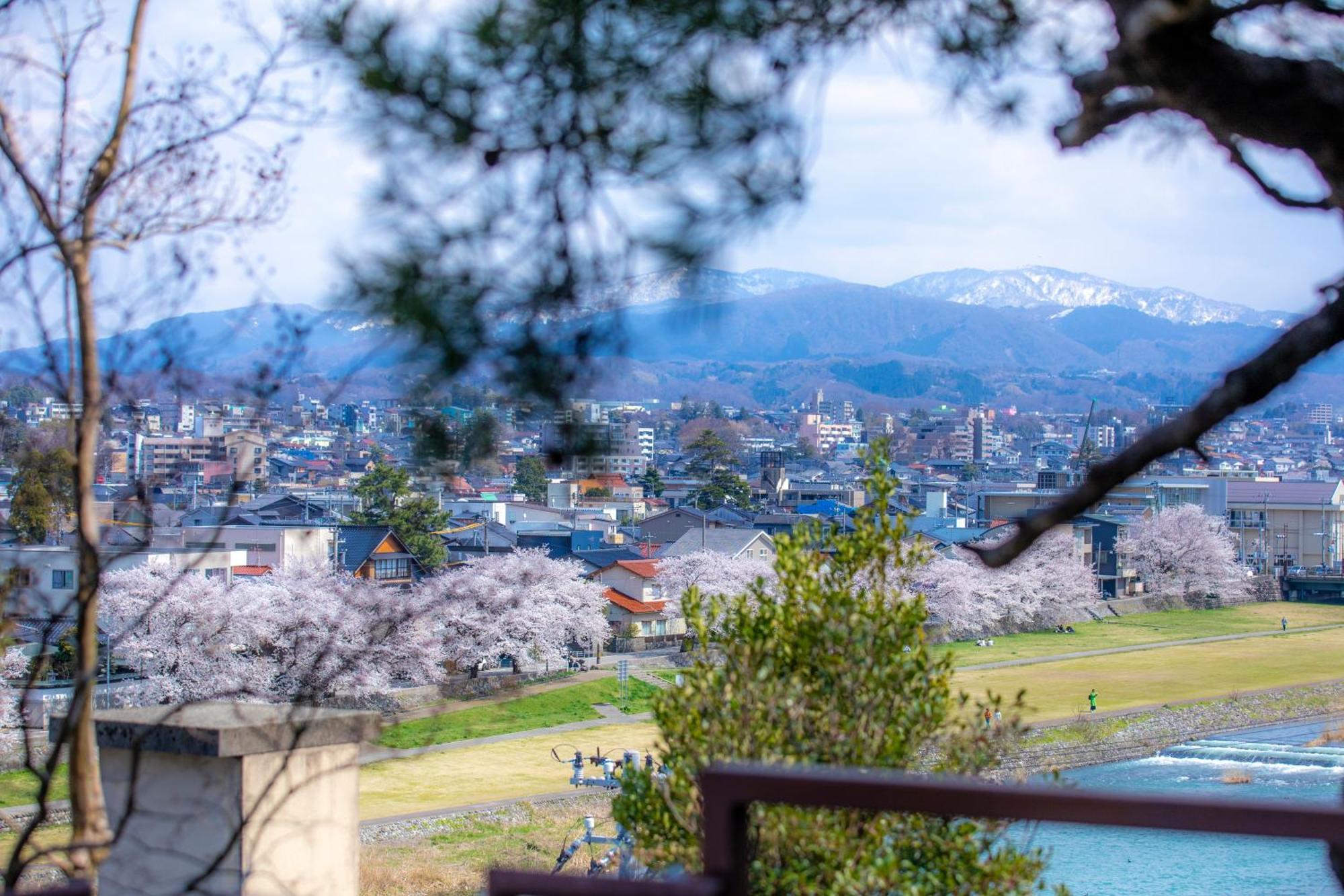 Yuyaruru Saisai Hotel Kanazawa Exterior foto